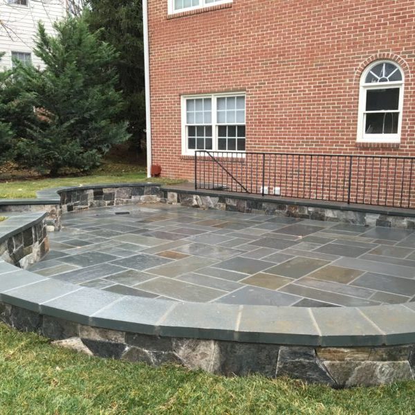 flagstone patio and seating wall