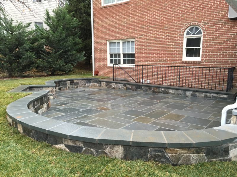 flagstone patio and seating wall