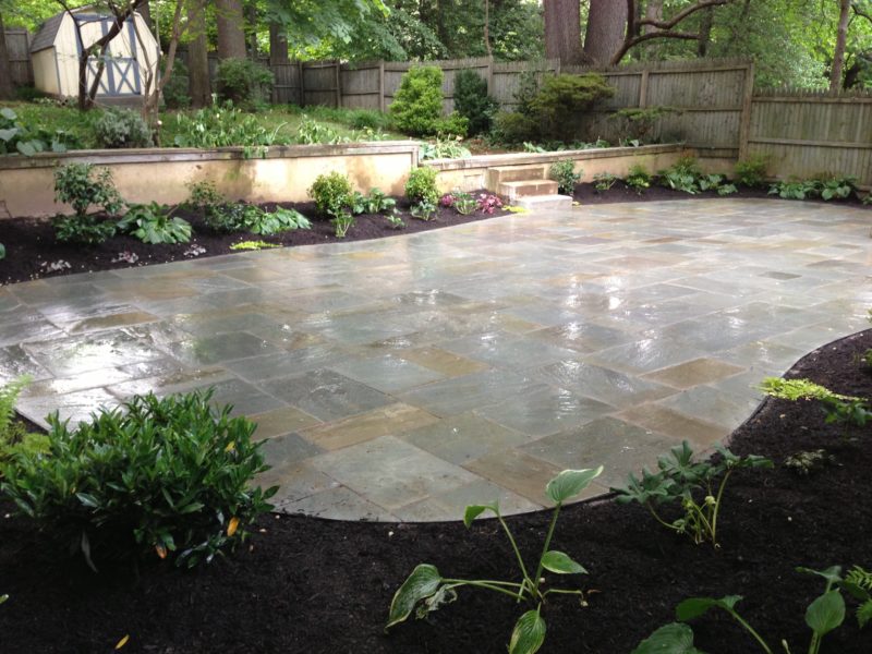 Flagstone Porch Thermal flagstone border